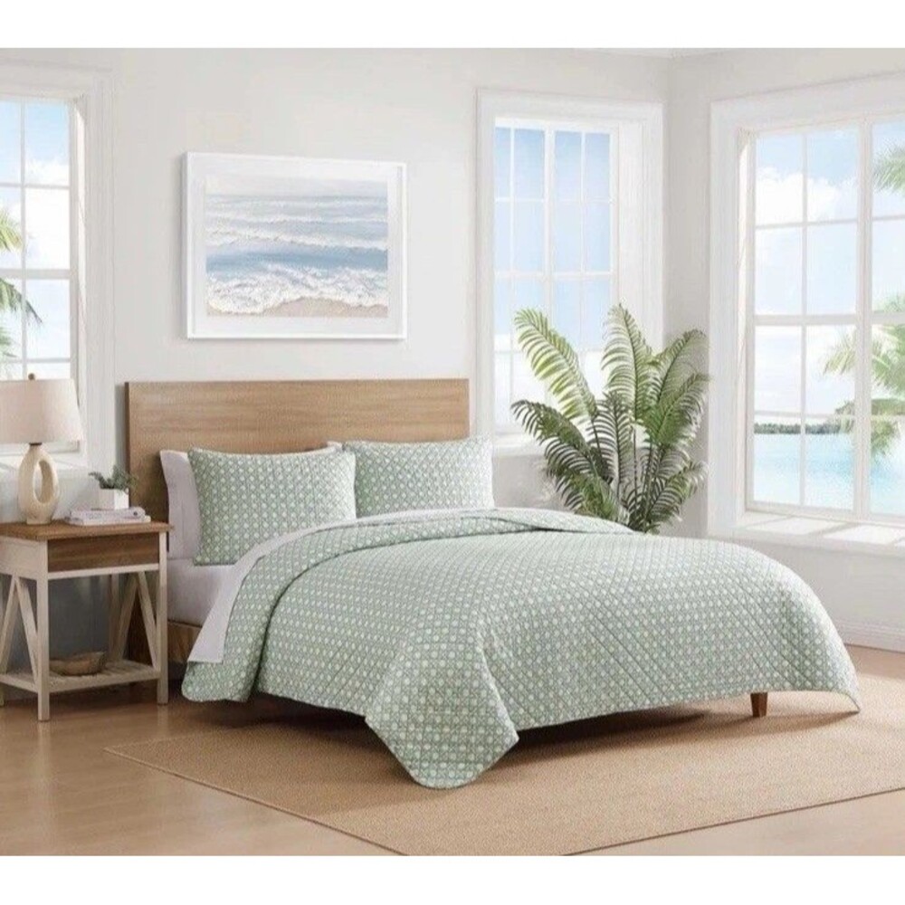 Tommy Bahama Home Aubrey King 2  Pillow Shams Green White Cane Cotton Coastal
